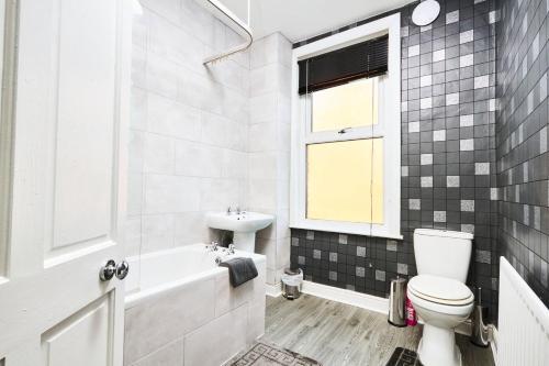 Apartamento 5 Minutes From Leeds City Centre - Parking