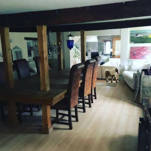 Beautiful 6-bed Home In Brecon