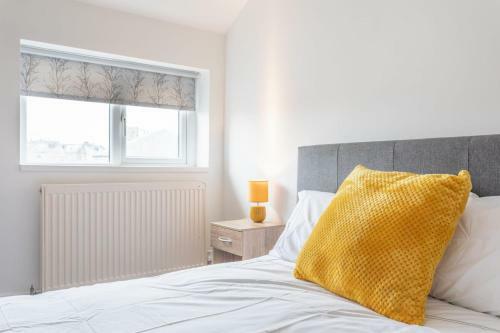 Stunning 2 Bed Apartment Close To City Centre