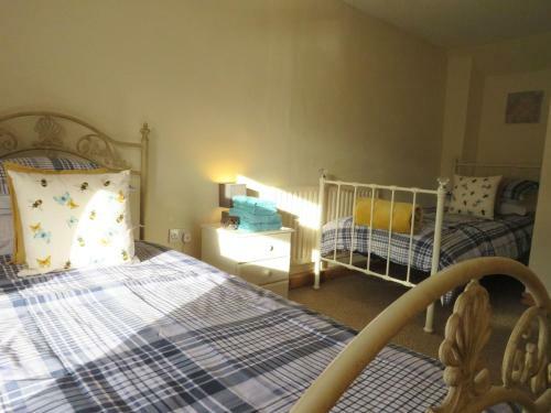 Chapel View Sleeps 4 Welsh Valley Cycling Hiking Walking