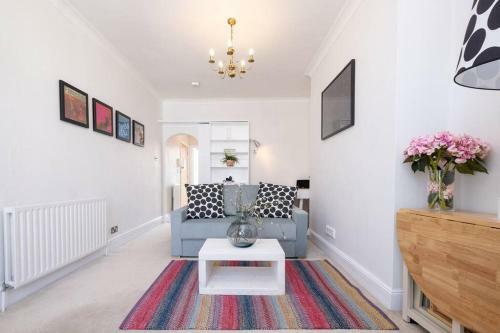 The Perfect One Bedroom Apartment!