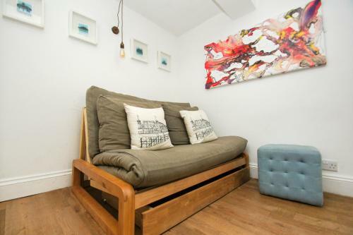 Pebble Cottage