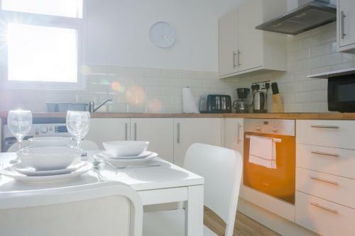 Mycityhaven - Stylish & Flexible Shirehampton Apartment