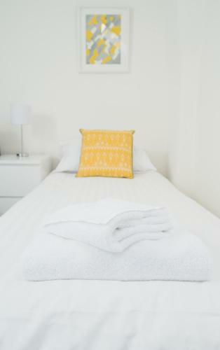 Mycityhaven - Stylish & Flexible Shirehampton Apartment