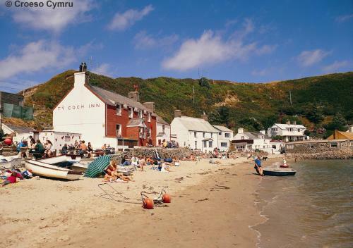 Maes Y Llan