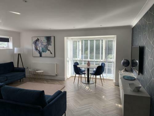 Sandbanks Oasis