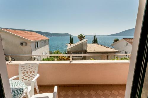 Apartments Maslina