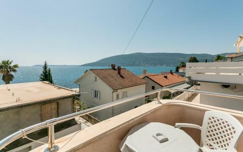 Apartments Maslina