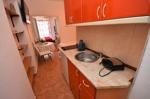 Nikic Apartments