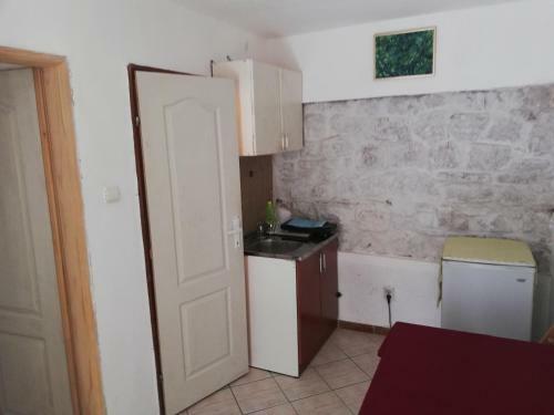 Apartments Laros