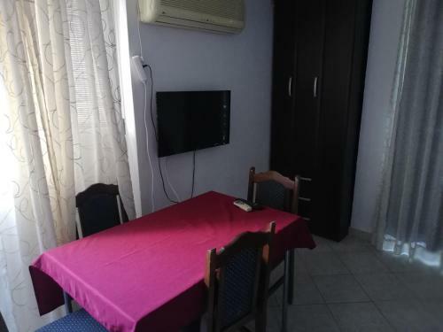 Apartments Laros