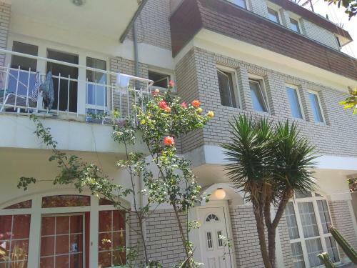 Apartments Laros