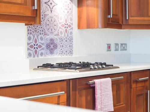 Luxury Spacious 3 Bed Home Close To City/stadiums