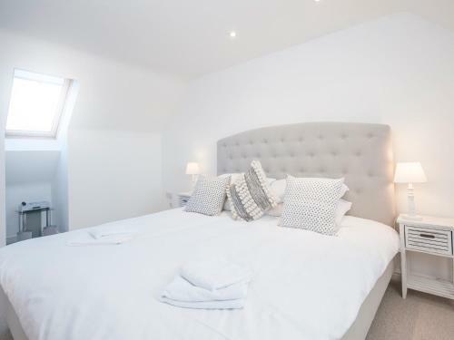 Luxury Spacious 3 Bed Home Close To City/stadiums