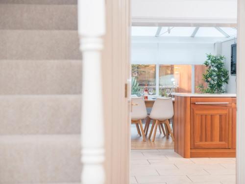 Luxury Spacious 3 Bed Home Close To City/stadiums