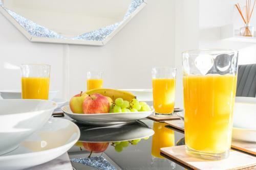 Apartamento Skyline, By T? Sa - Stay Central With Free Parking