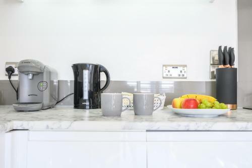 Apartamento Skyline, By T? Sa - Stay Central With Free Parking