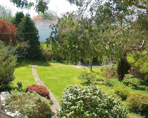 One Cheriton Row