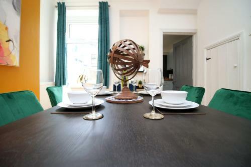 Taff House By Staybc