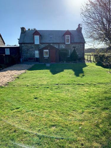 Agroturismo Beananach Cottage, Rustic Charm And Simple Living