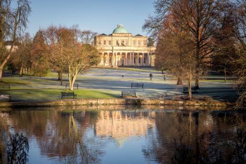 2 Bedroom Garden Apartment