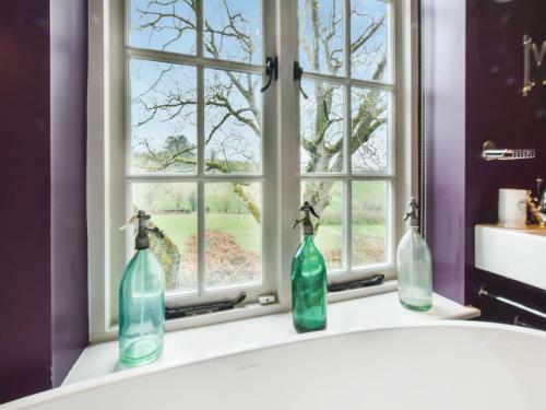 Westerleigh Cottage