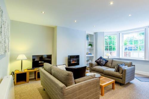 Luxury Apartments - 22 Garden Flat