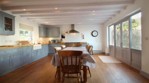 Orchard Cottage, Landimore