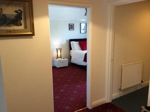 Hotel Carriages