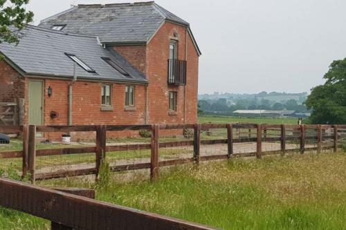 Agroturismo The Barn [mews}