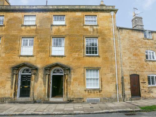 4 Maidens Row