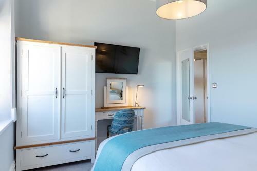 Sandhills Apartments, Mudeford
