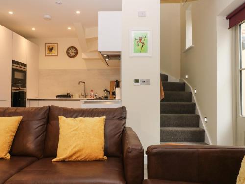 4 Loveday Mews