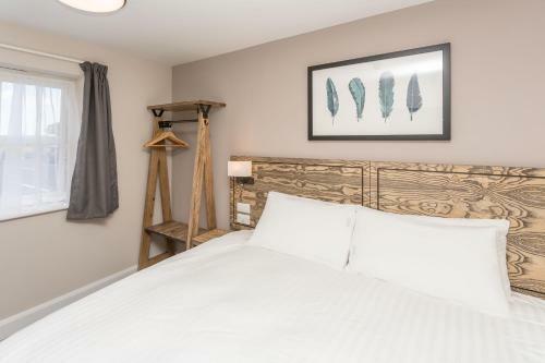 Hotel Smugglers Cove, Clacton On Sea By Marston's Inns