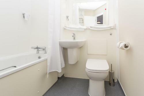 Hotel Smugglers Cove, Clacton On Sea By Marston's Inns