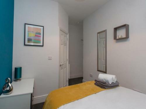 Hostal Townhouse @ 166 Ruskin Road Crewe