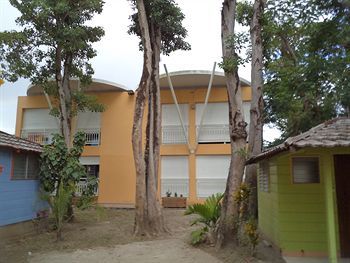 Hotel Courbaril Village