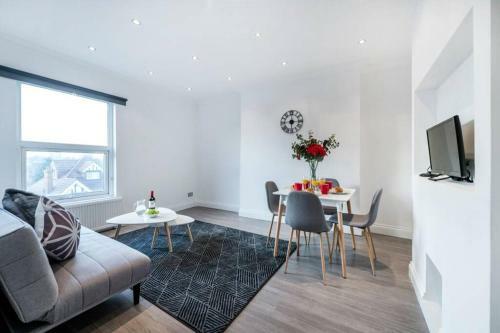 St Peters Apartment