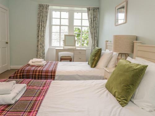 Middle Cottage