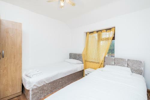 Dagenham / A13 4 Bedhouse For The Contractors