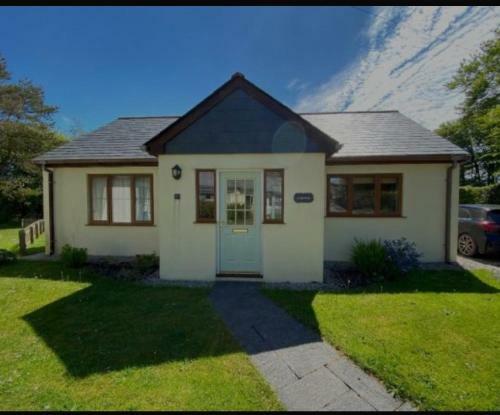 Villa Lovely 2-bed Family Owned Holiday Home In Cornwall