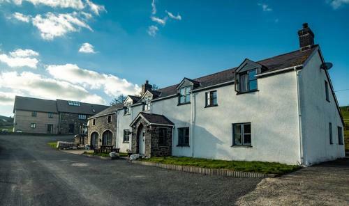 Farmhouse Tynrhyd