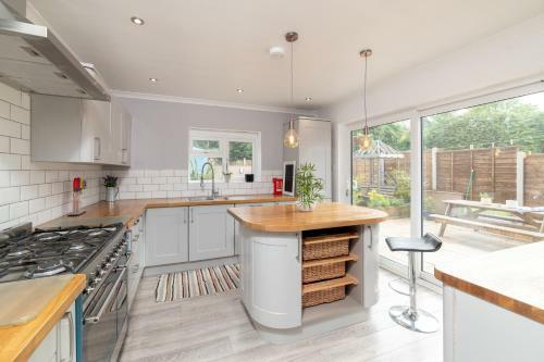 City Visits - Ettington Close, Nec, Bhx, Blythe Valley Solihull