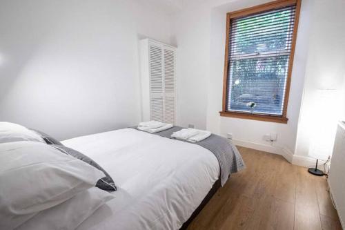 Apartamento ? Spacious 2 Bed Flat, Close To University ?