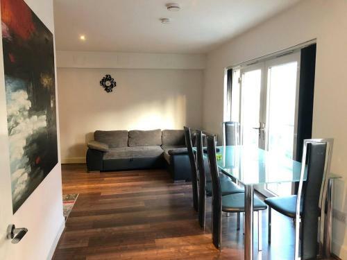Apartamento Large Stylish City Centre Flat