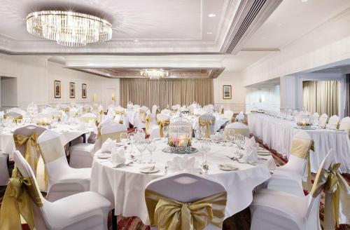 Hotel Jurys Inn Aberdeen Airport