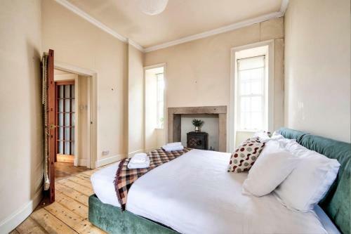 Apartamento Guestready - Cosy 2br Top Floor Apt At World's End