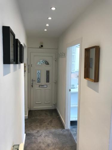Chessels Court Apartment