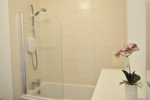 Apartamento Modern & Light Flat In Vibrant Leith!