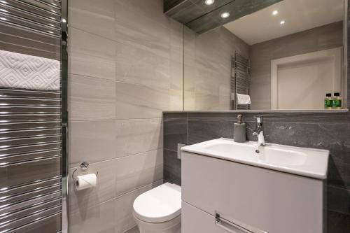 Apartamento The West End Residence